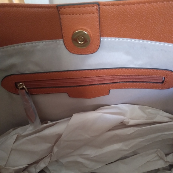 New Nine West Garner 2-in-1 Tote and Pouch Ginger Multi - Picture 3 of 8